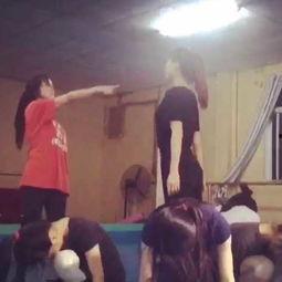 成人男孩的简单舞蹈视频,轻松学会成人男孩简单舞步  第3张